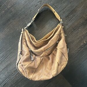 B Makowsky leather hobo